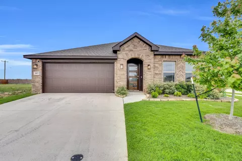 4433 Norcross Ln, Crowley, TX 76036