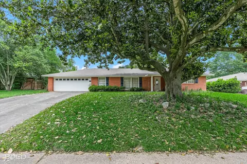 242 Dogwood Rd, Shreveport, LA 71105