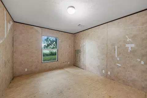 175 Willow Ln, West, TX 76691 photo 15