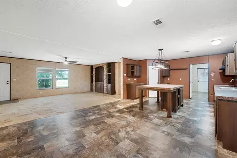 175 Willow Ln, West, TX 76691 photo 7