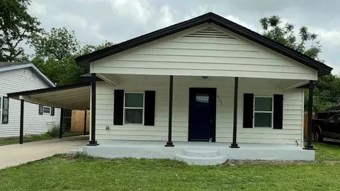 8339 Sussex St, White Settlement, TX 76108