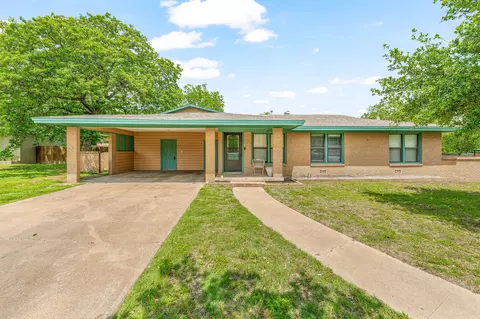 1905 Crestridge, Stephenville, TX 76401