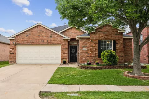 10602 Greenbriar Ln, Rowlett, TX 75089