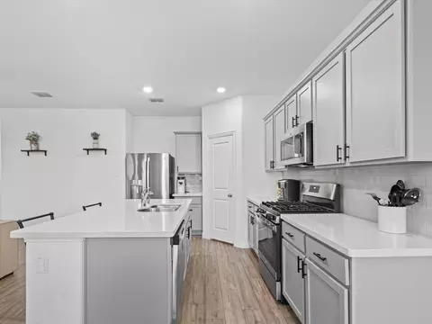 949 Skytop Dr, Haslet, TX 76052 photo 10