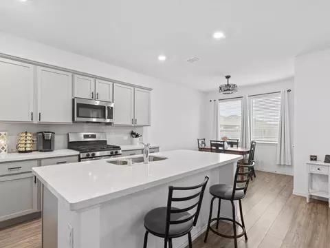 949 Skytop Dr, Haslet, TX 76052 photo 8