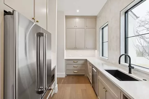 Kitchen - 1740 Oakbrook Dr, Keller, TX 76262 photo 3 of 6