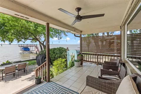 116 Harbor Dr, Gun Barrel City, TX 75156