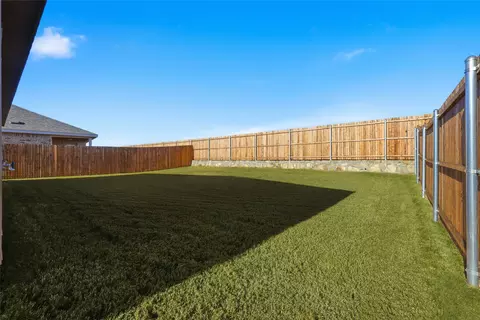 Exterior - 114 John Laurens Dr, Venus, TX 76084 photo 2 of 4