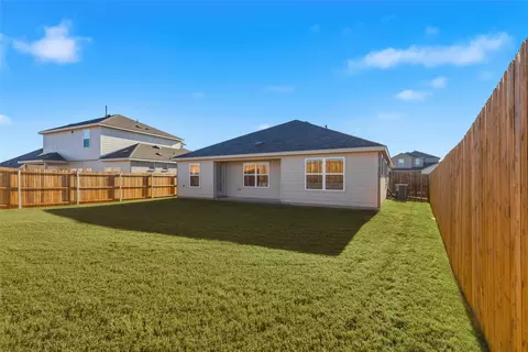 Exterior - 114 John Laurens Dr, Venus, TX 76084 photo 4 of 4