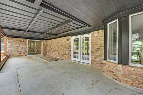 717 E Roewe St, Pilot Point, TX 76258 photo 30