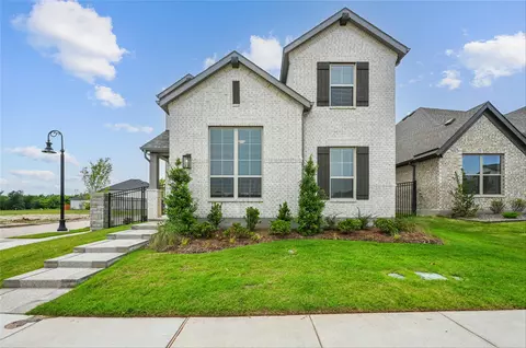 1000 Tulip Pl, Crowley, TX 76036