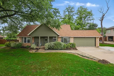 920 Highland Village Rd, Highland Village, TX 75077