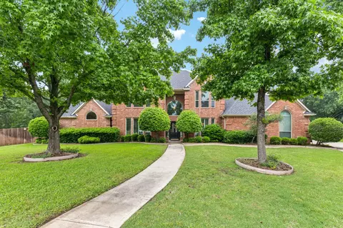 100 Woodglen Ct, Southlake, TX 76092