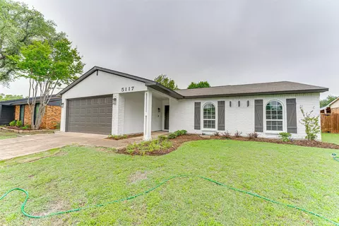 5117 Runyon Dr, The Colony, TX 75056