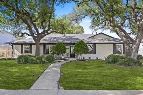 3219 Whirlaway Rd, Dallas, TX 75229