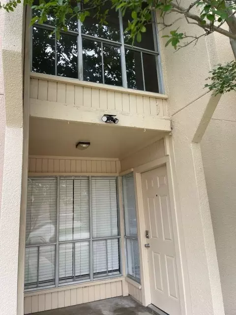 1408 Sombre Vista Dr, Denton, TX 76205