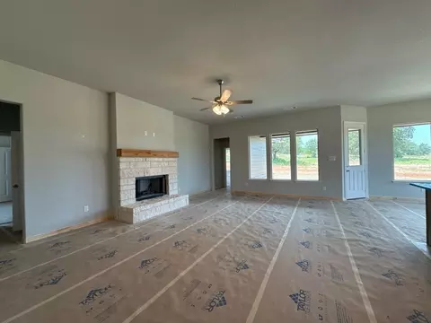 Living - 509 Ashlow Ct, Springtown, TX 76082 photo 1 of 2