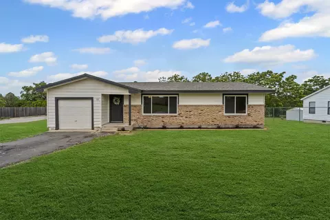 701 E 2nd St, Weatherford, TX 76086