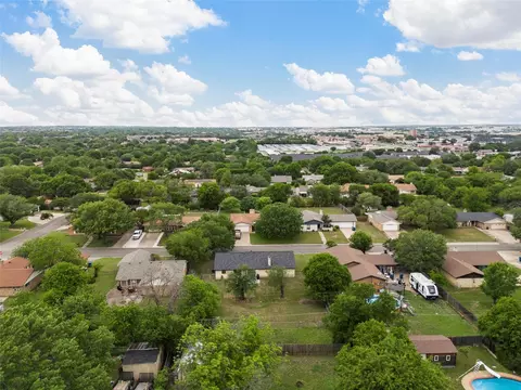 236 Laredo Dr, Hewitt, TX 76643 photo 28