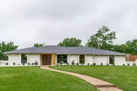 4245 Rickover Cir, Dallas, TX 75244