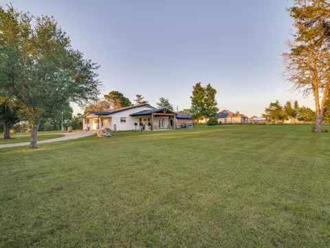 3447 County Rd 2182, Greenville, TX 75402