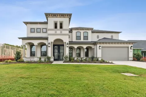 1068 Williams Ln, Copper Canyon, TX 75077