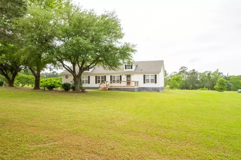 546 Crouch Rd, Benton, LA 71006