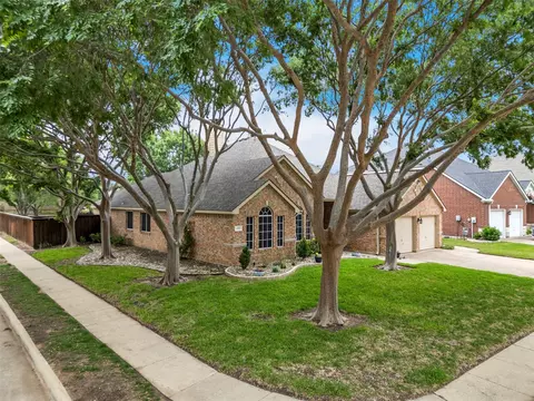 1301 Rosewood Trl, Flower Mound, TX 75028