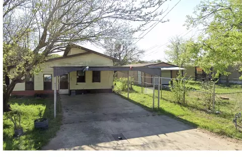 1506 Crockett St, Bellmead, TX 76705