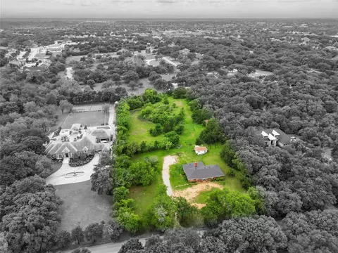 2655 Johnson Rd, Southlake, TX 76092