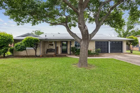 6612 Tabor St, North Richland Hills, TX 76180
