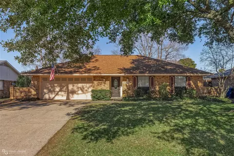 128 Fountainbleu Dr, Shreveport, LA 71115