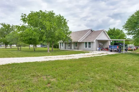 140 Tnt Ct, Springtown, TX 76082