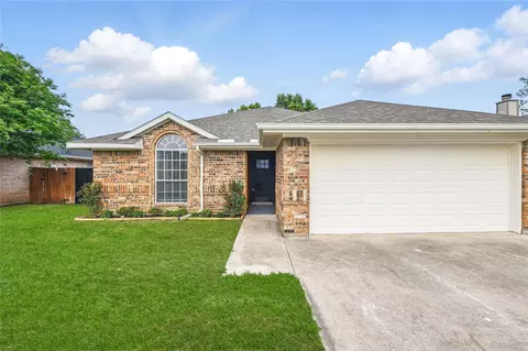 213 Troxell Blvd, Rhome, TX 76078
