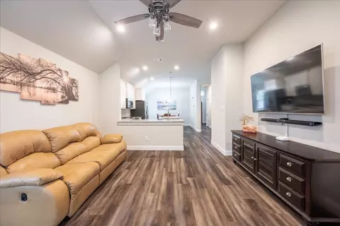 308 Bronco Dr, Pilot Point, TX 76258 photo 19