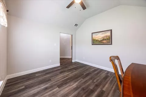 308 Bronco Dr, Pilot Point, TX 76258 photo 8