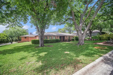 6432 Juneau Rd, Fort Worth, TX 76116