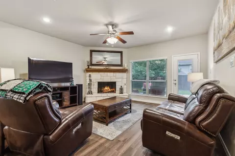 9908 Coyote Pass Trl, Mckinney, TX 75071