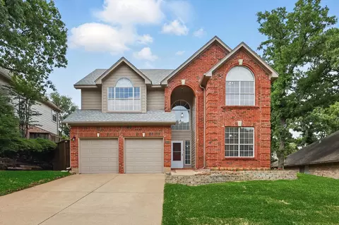 1804 Rolling Ridge Dr, Grapevine, TX 76051