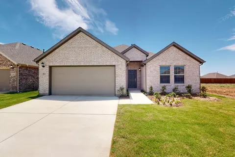 3813 Yarrow Dr, Argyle, TX 76226