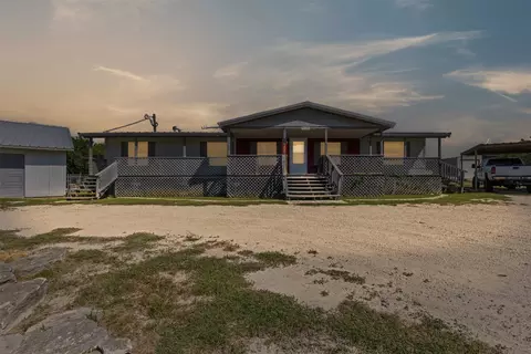 912 Star Dr, Granbury, TX 76049