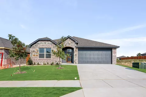 924 Creekhollow Dr, Godley, TX 76044