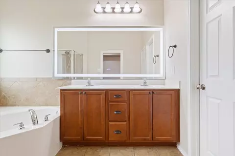 9936 Caney Creek Dr, Waco, TX 76708 photo 19