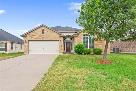 9936 Caney Creek Dr, Waco, TX 76708 photo 2