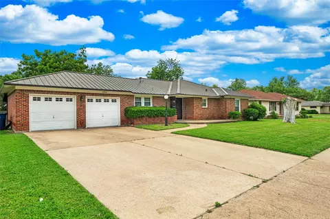 1808 Morningside Dr, Garland, TX 75042