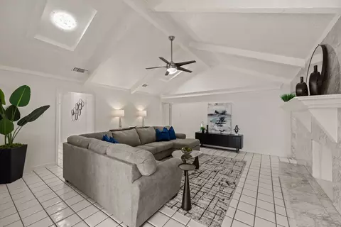 501 Eagle Dr, Bedford, TX 76021 photo 13