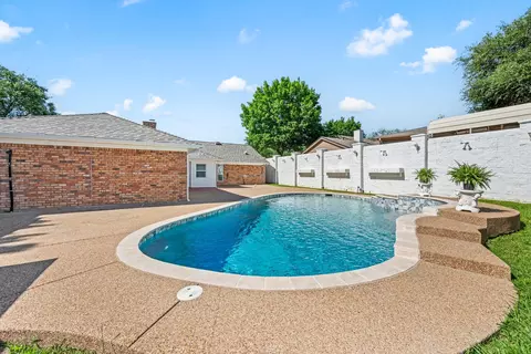 501 Eagle Dr, Bedford, TX 76021 photo 29