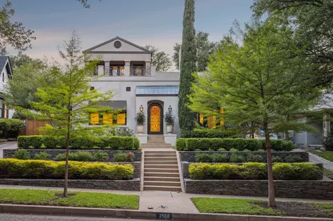2560 Cockrell Ave, Fort Worth, TX 76109
