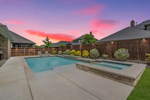 1513 Evening Primrose Dr, Mansfield, TX 76063