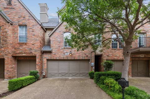 4158 Towne Green Cir, Addison, TX 75001